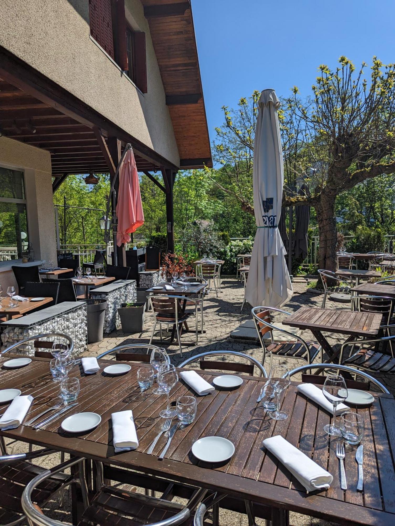 Hotel Spa & Restaurant O Pervenches Chambery Ngoại thất bức ảnh
