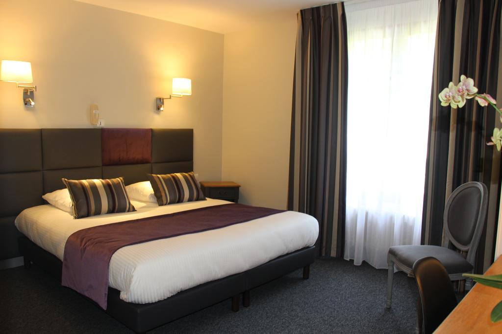 Hotel Spa & Restaurant O Pervenches Chambery Ngoại thất bức ảnh